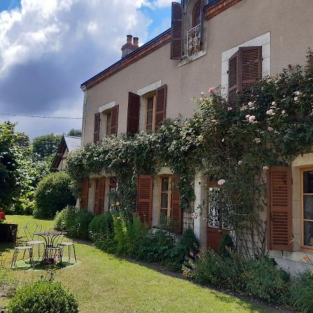 内尔河畔欧比尼Le Buisson De La Gariole住宿加早餐旅馆 外观 照片