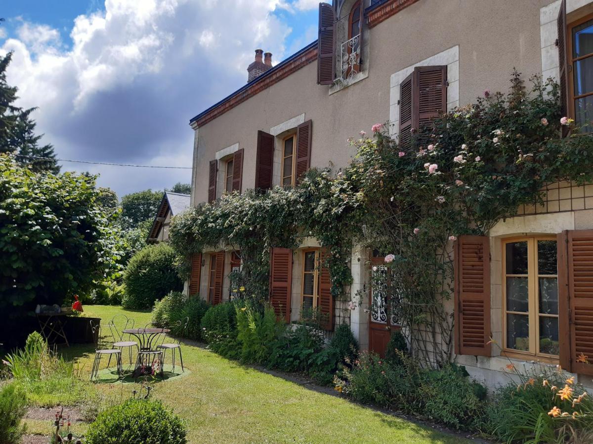 内尔河畔欧比尼Le Buisson De La Gariole住宿加早餐旅馆 外观 照片