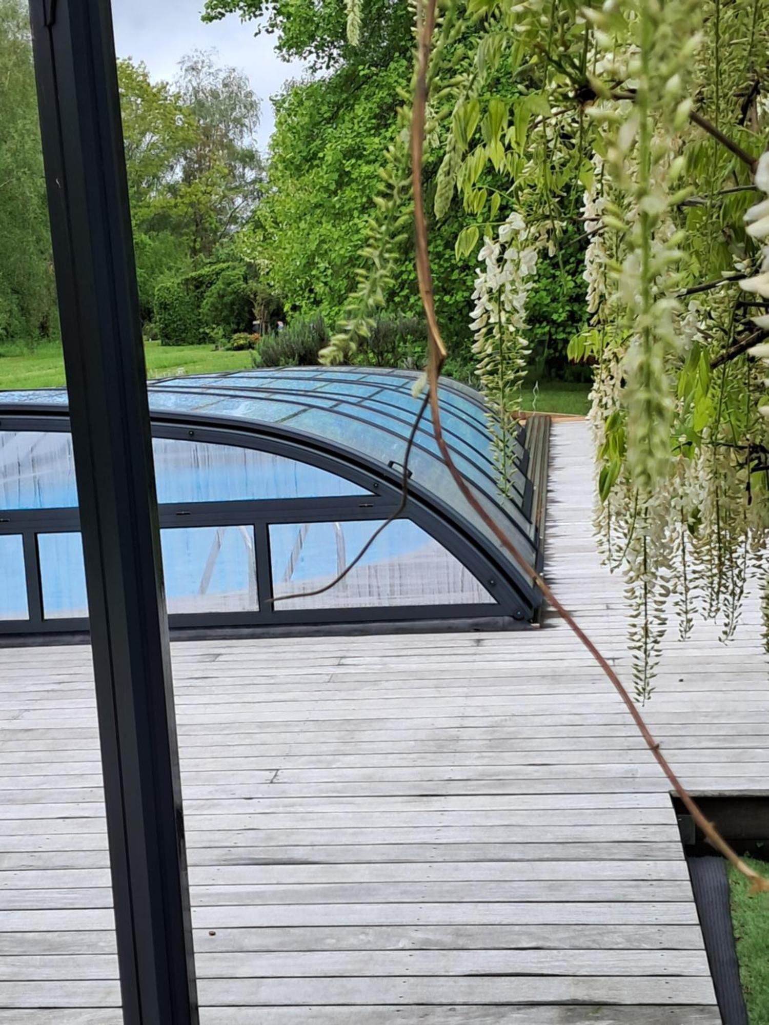 内尔河畔欧比尼Le Buisson De La Gariole住宿加早餐旅馆 外观 照片